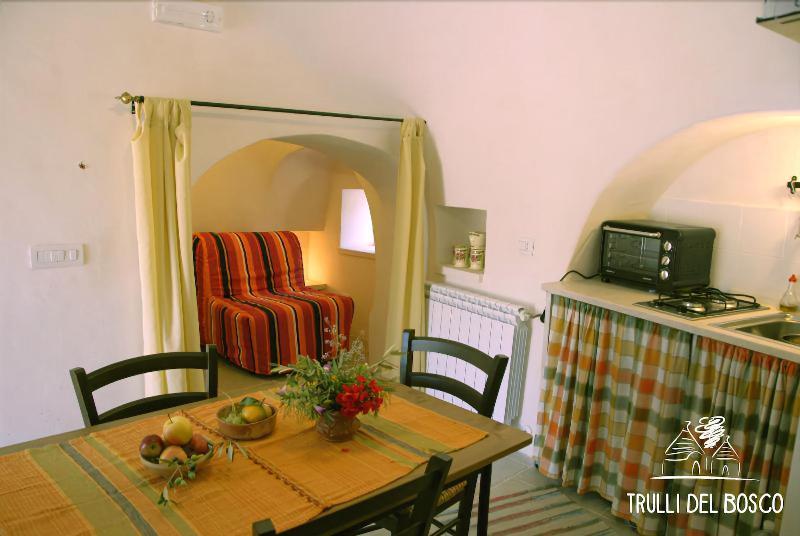 Bed and Breakfast Trulli Del Bosco Alberobello Zewnętrze zdjęcie