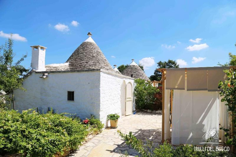 Bed and Breakfast Trulli Del Bosco Alberobello Zewnętrze zdjęcie